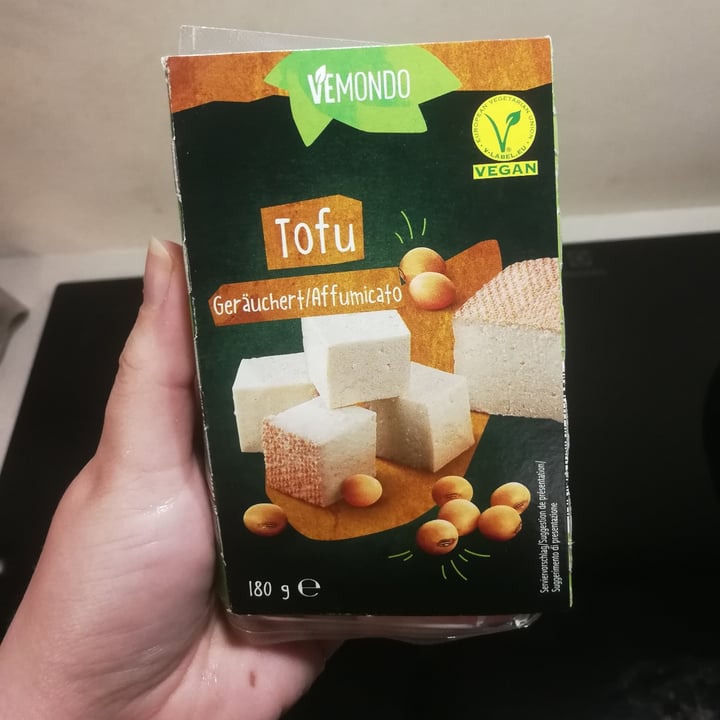 photo of Vemondo Tofu affumicato shared by @claudiam314 on  03 Feb 2022 - review