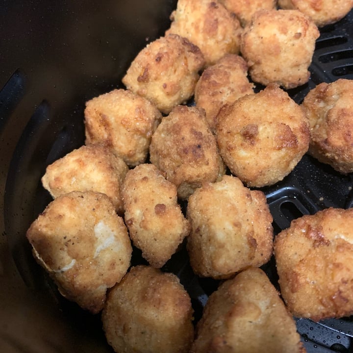 photo of Gardein Ultimate chick’n nuggets shared by @celinaserenity on  05 Mar 2022 - review