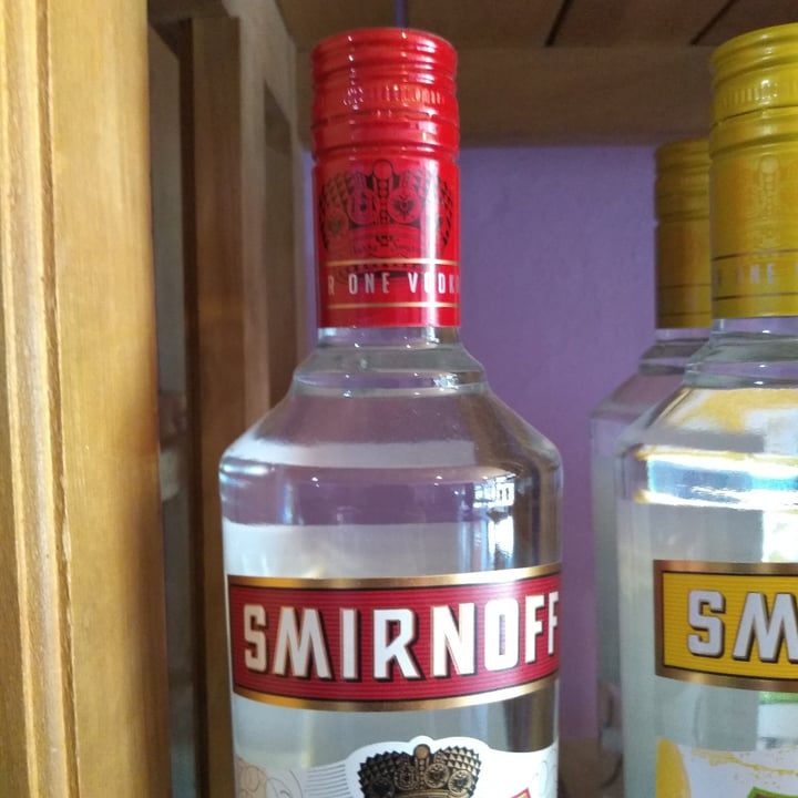 photo of Smirnoff Vodka shared by @ideapilotofundacion on  10 Dec 2021 - review