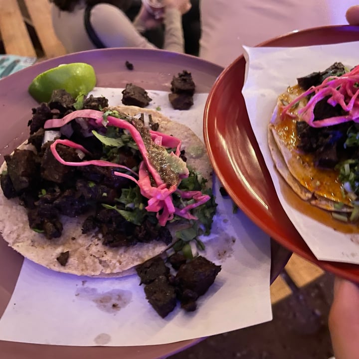 photo of Gracias Madre Taquería Vegana Taco De Bistec De Seitan Marinado shared by @carolinasuarez on  15 Nov 2022 - review