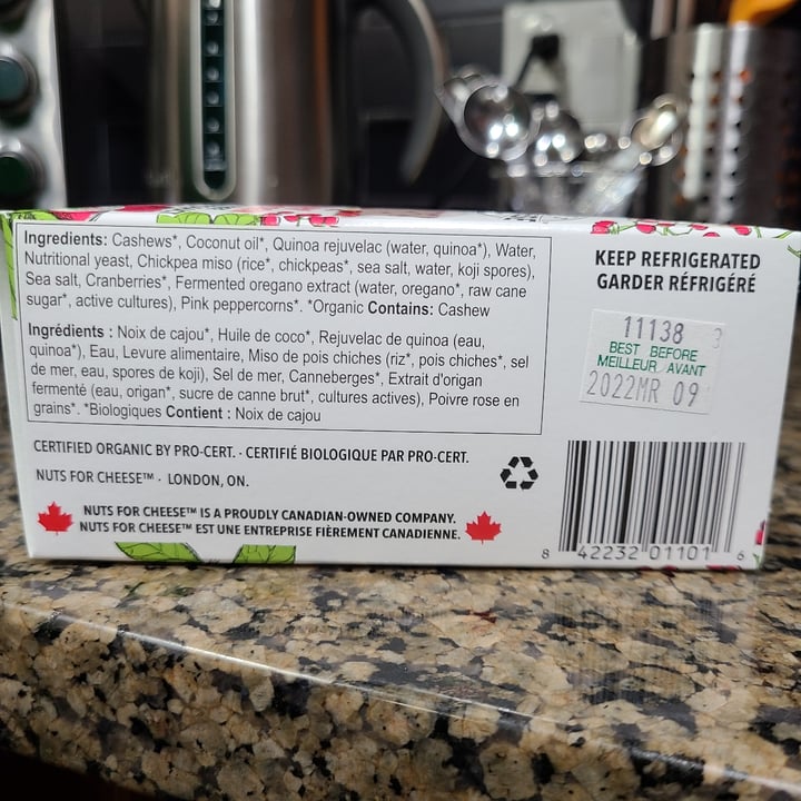 review photo of Nuts For Cheese Cranberry Pink Peppercorn shared by @bisingular on 02 Oct 2021 - review