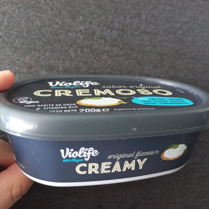 photo of Violife Cremoso Tradicional shared by @amoresvegan on  10 Jun 2022 - review