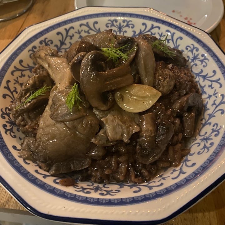 photo of La Albúfera Dulces&Salados Risotto de hongos shared by @micaanrriquez on  20 Jun 2022 - review