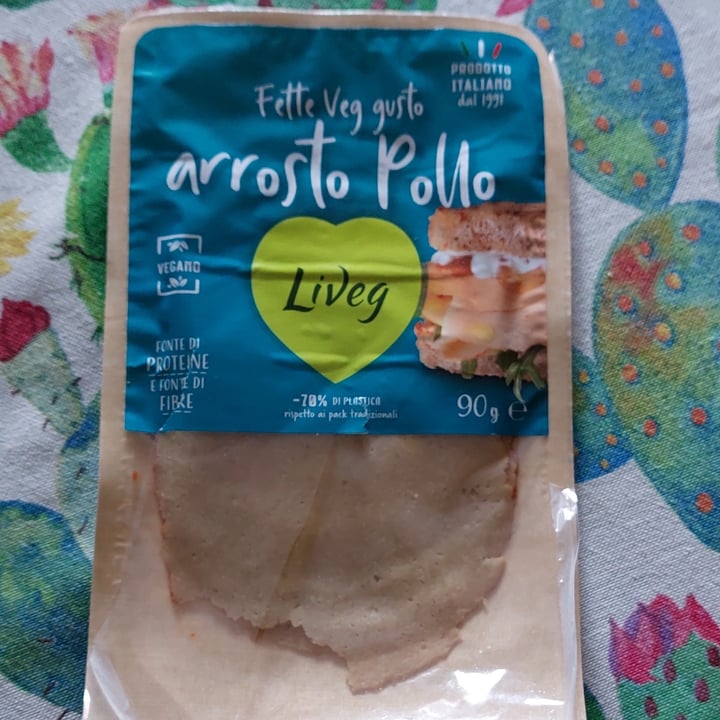 photo of Liveg Fette veg gusto arrosto pollo shared by @ilariafio on  16 Oct 2022 - review