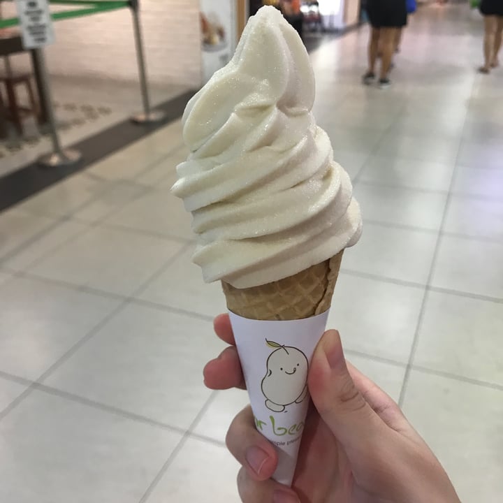 photo of Mr Bean Soy Ice Cream shared by @mehmehrene on  28 Mar 2022 - review