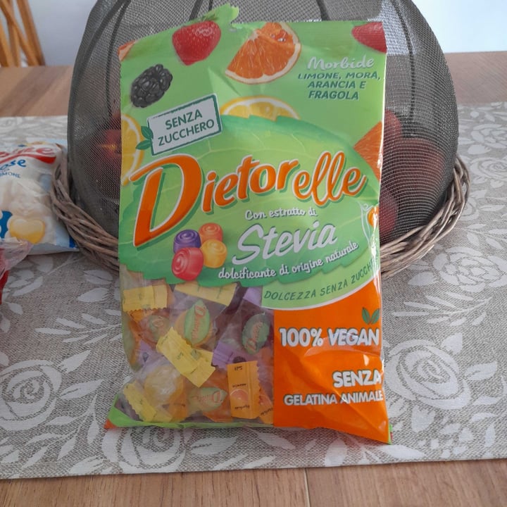 photo of Dietorelle Caramelle gommose Limone mora arancia e fragola shared by @manu71 on  18 Jun 2022 - review