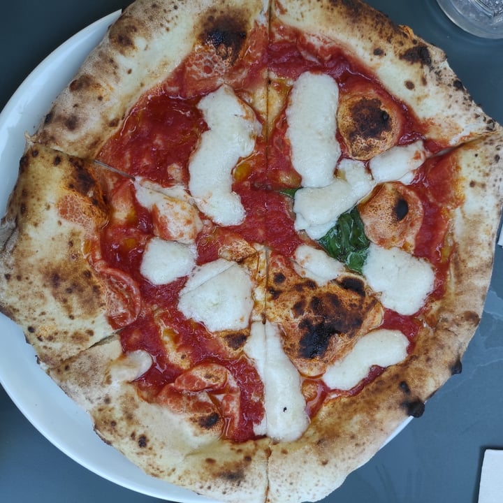photo of Parco Romano Biodistretto Castelli Romani Pizza margherita shared by @silvia3 on  04 Aug 2022 - review