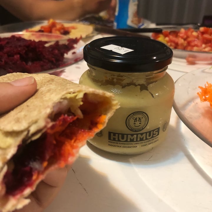 photo of Felices Las Vacas Hummus shared by @noel9797 on  12 Dec 2021 - review