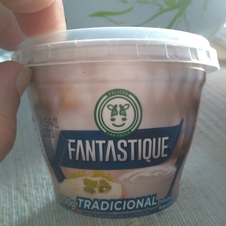 photo of Felices Las Vacas Queso Untable Fantastique Sabor Tradicional shared by @silvanagpaolino on  03 May 2022 - review