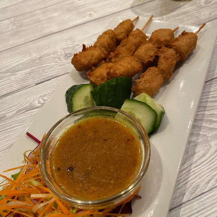 photo of Puti Vegan Cafe Vegan Chicken Satay On Skewer shared by @devon0 on  23 Dec 2020 - review