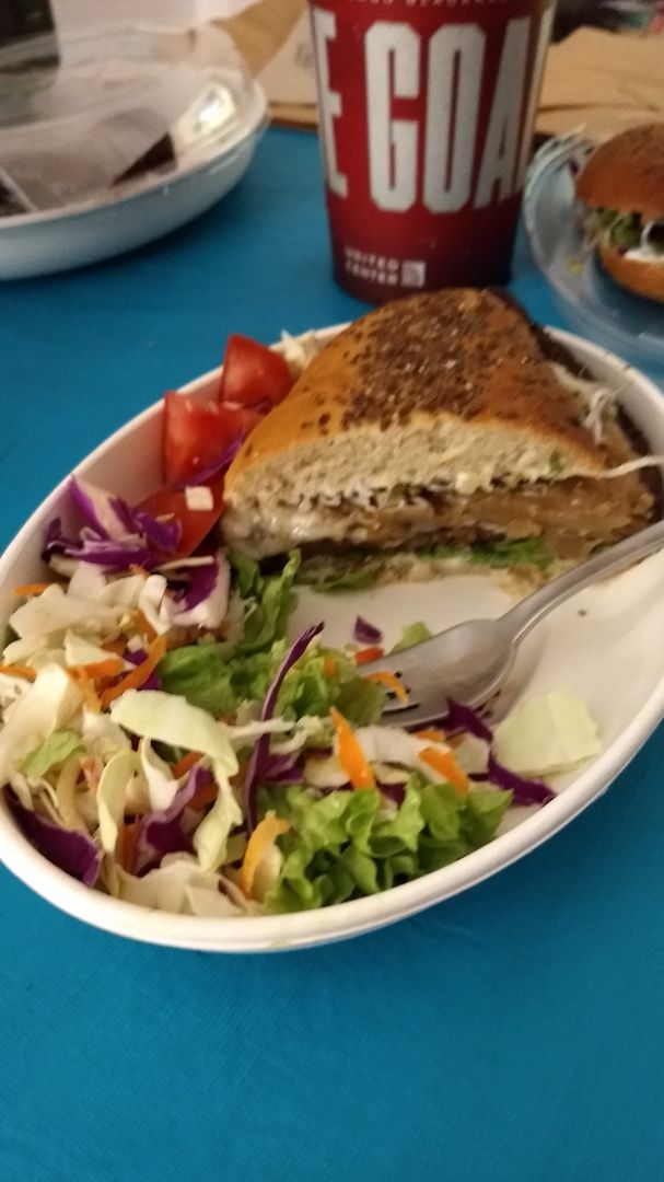 review photo of Estilo Veggie Lomito completo shared by @latanazang on 03 Aug 2019 - review