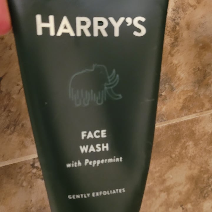 review photo of Harry's Peppermint Facewash shared by @mjt1224 on 30 Dec 2020 - review