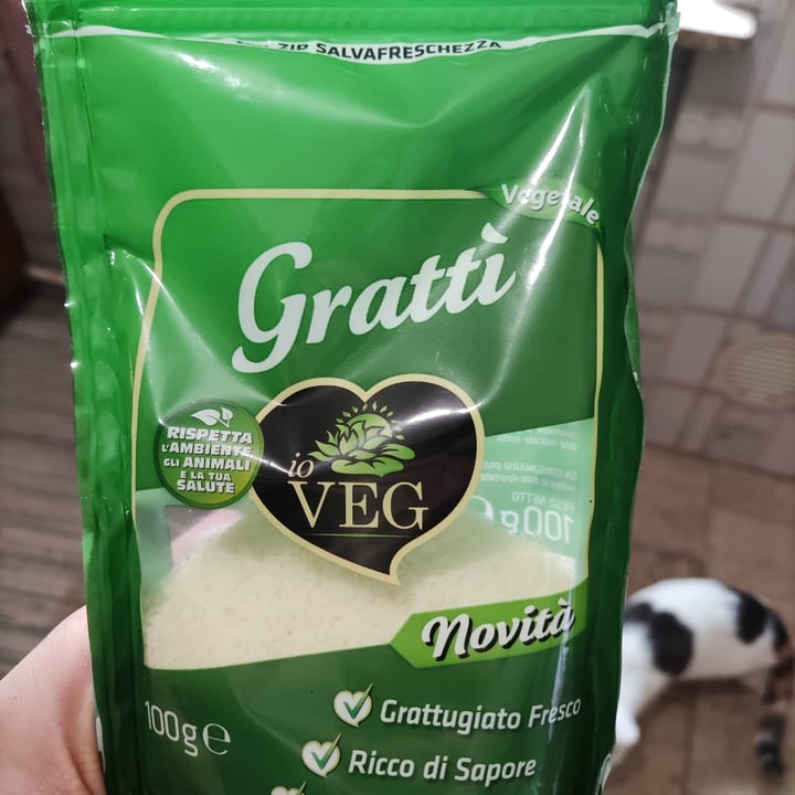 photo of ioVEG Formaggio grattugiato shared by @lamasy on  05 Apr 2022 - review
