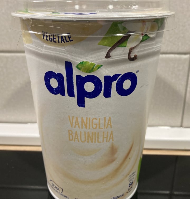 photo of Alpro Alpro Yogurt Soia Vaniglia shared by @ornellam on  18 Mar 2022 - review