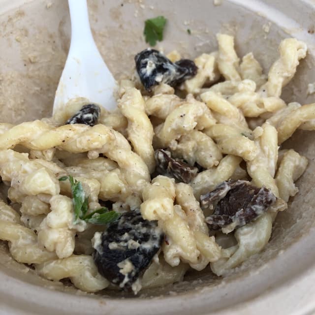 Foto del plato “Smoked Gouda Mac and Cheeze”