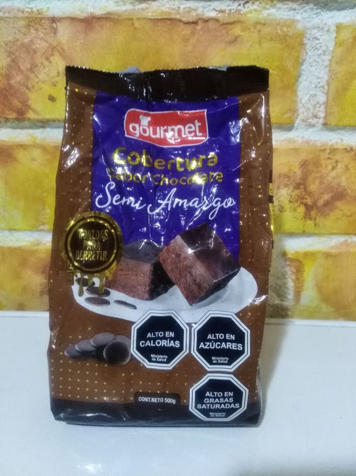 photo of Gourmet. Cobertura Sabor Chocolate Semi Amargo shared by @kkkevin on  27 Jan 2020 - review