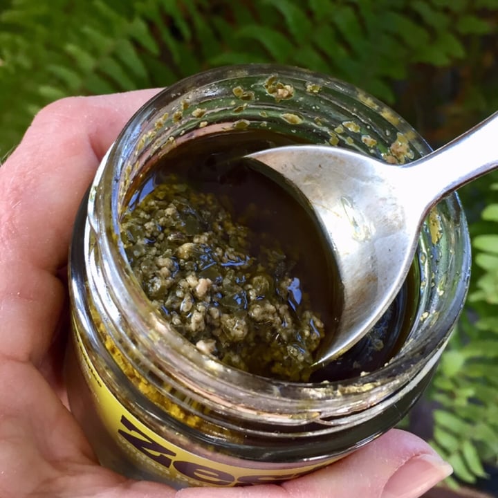 review photo of Zest Vegan basil pesto with cashew nuts shared by @jtreal on 08 Apr 2020 - review