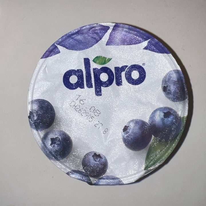 review photo of Alpro Blueberry Yogurt shared by @thatannoyingvegan on 24 Jul 2022 - review