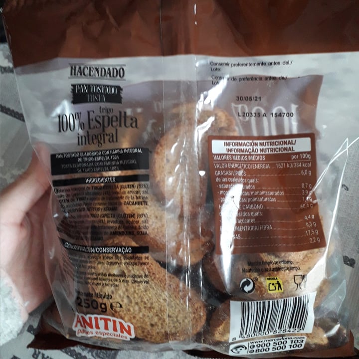 review photo of Hacendado Pan Tostado Integral shared by @monifm97 on 22 Dec 2020 - review