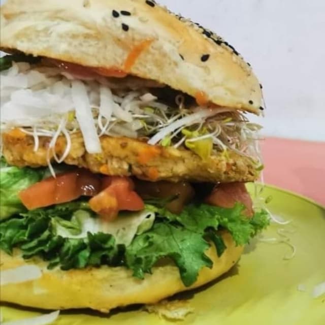 Photo of the dish “Hamburguesa Leguminosas”