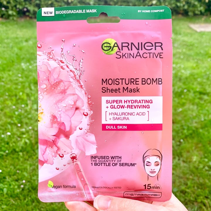 photo of Garnier Moisture bomb super hydrating sheet mask shared by @ariiianna on  12 Jun 2022 - review