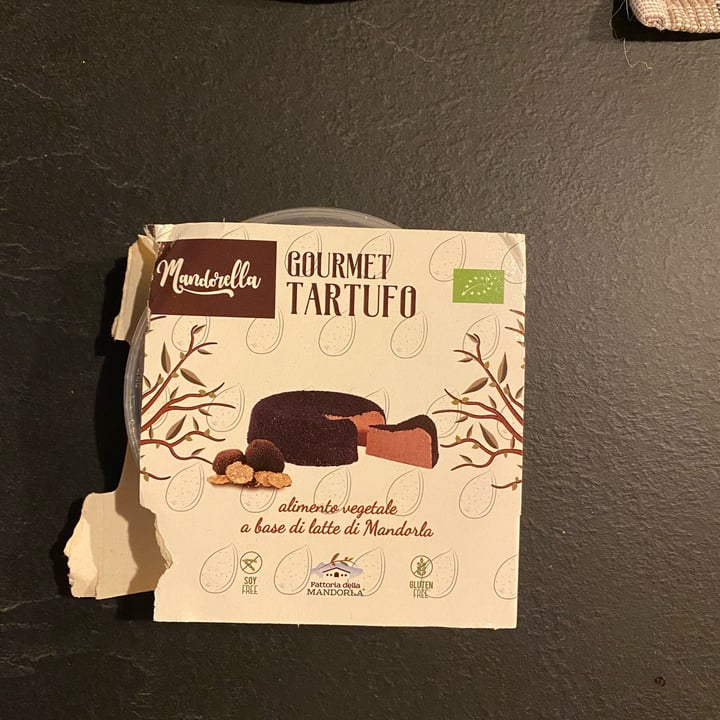 review photo of Mandorella Mandorella - Gourmet Tartufo shared by @oiramolaix on 11 Aug 2022 - review