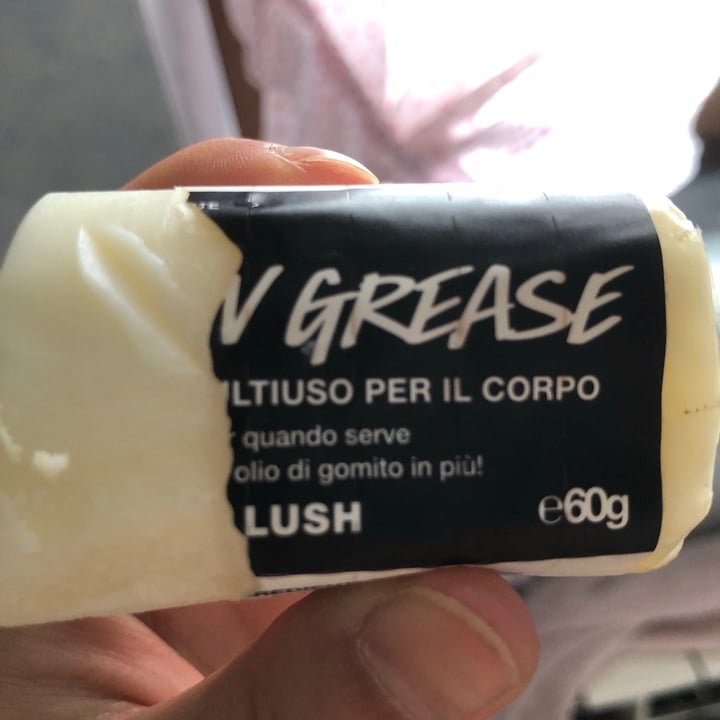 photo of LUSH Fresh Handmade Cosmetics Elbow Grease shared by @lucyvegan83 on  04 Aug 2020 - review