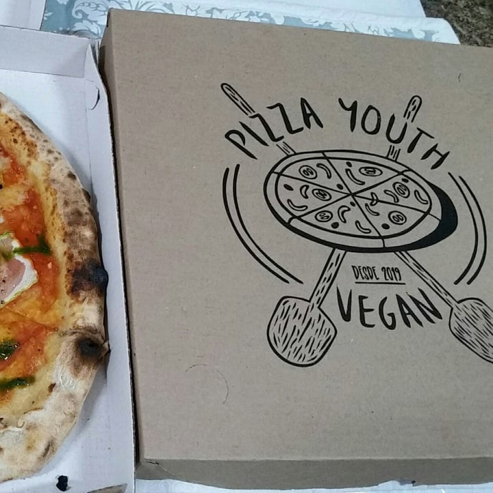 photo of Pizza Youth Vegan “chicken” pizza shared by @michelleciascavegan on  07 Jul 2021 - review