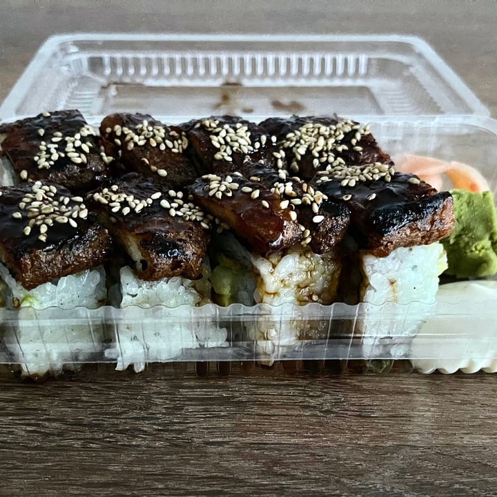 review photo of Herbivore Unagi Maki shared by @crunchybroccoli on 18 May 2021 - review