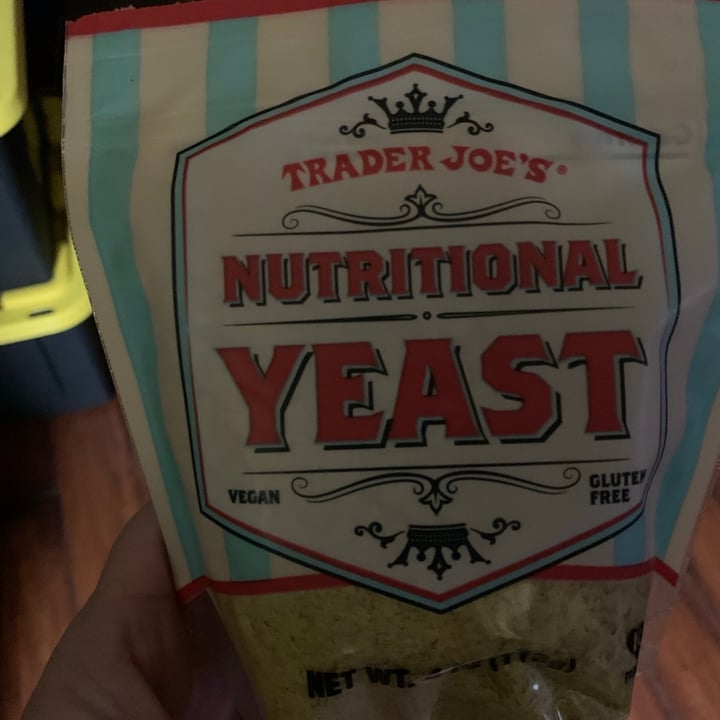 photo of Trader Joe's Nutritional Yeast shared by @pbric1 on  30 Oct 2020 - review