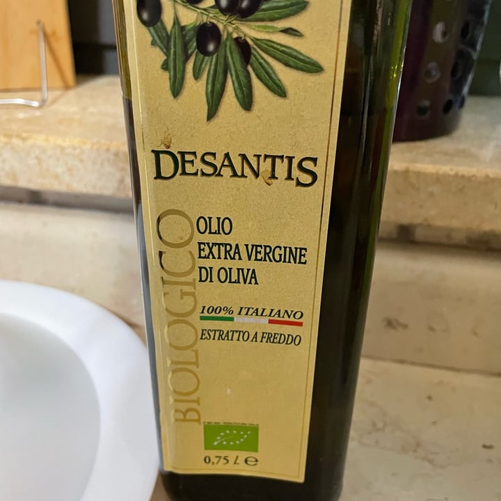photo of Desantis Olio extravergine di oliva biologico shared by @vegiu on  31 Mar 2022 - review