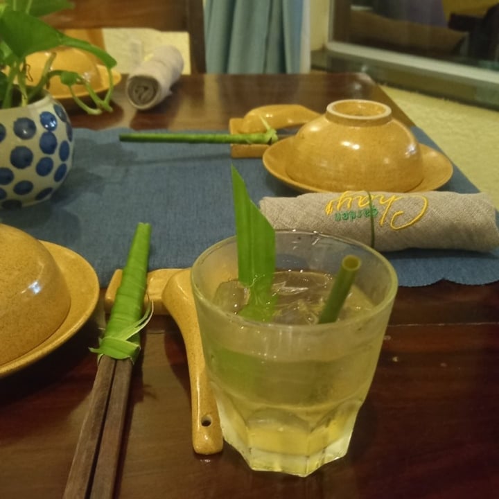 review photo of Chay Garden Green tea shared by @theleaf-vegan on 31 Mar 2022 - review