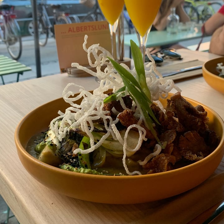 review photo of Café On The Six Vegan 3 course menu shared by @carolinasilva on 14 Oct 2022 - review