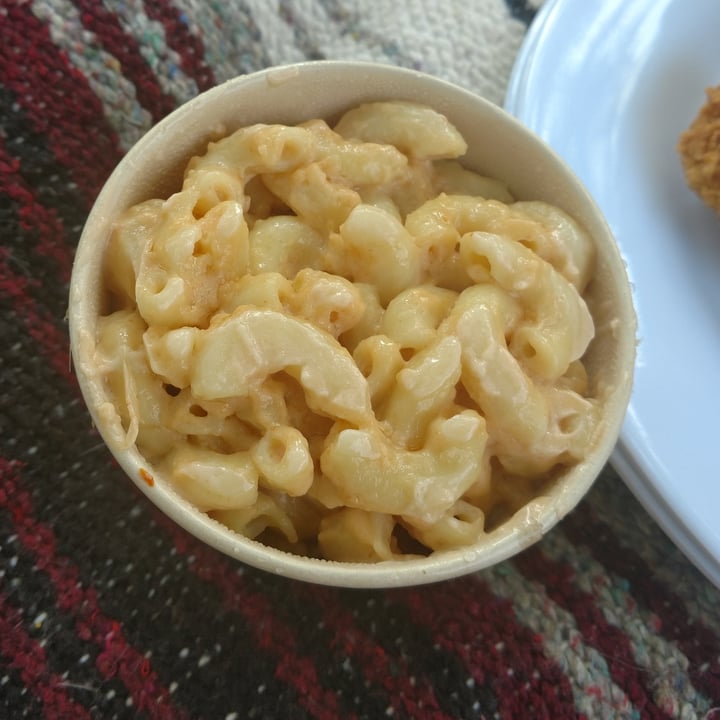 photo of Herbie Butcher's Fried Chicken Macaroni And Cheese shared by @iszy on  23 Aug 2021 - review