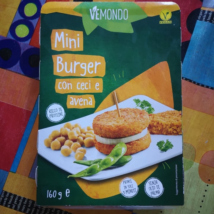 photo of Vemondo Mini Burger Con Ceci e Avena shared by @dippy on  10 Sep 2022 - review