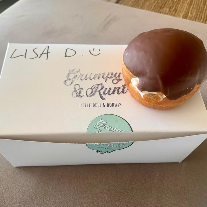 review photo of Grumpy & Runt | Little Deli & Donuts Boston Creme Filled shared by @lisadeboer on 29 Aug 2021 - review