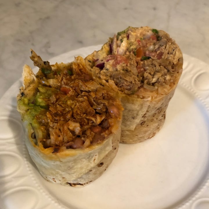 photo of Cena Vegan Big Vegan Burrito w/ Barbacoa shared by @evolotus on  21 Jun 2020 - review