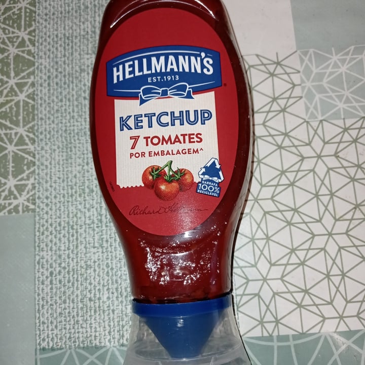 photo of Hellmann’s Aderezo vegano shared by @veraluxy on  11 Jun 2022 - review