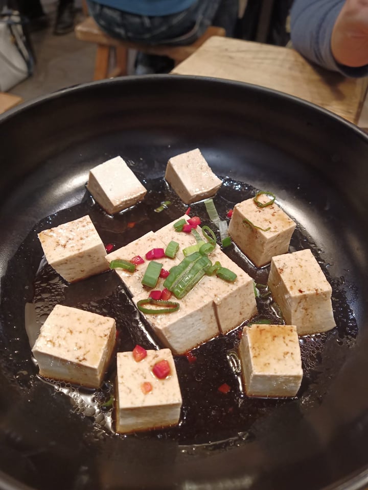 photo of Le Nove Scodelle Tofu Al Naturale Con Salsa Di Soia, Cipollotti E Sesamo shared by @sapo29 on  10 Mar 2022 - review