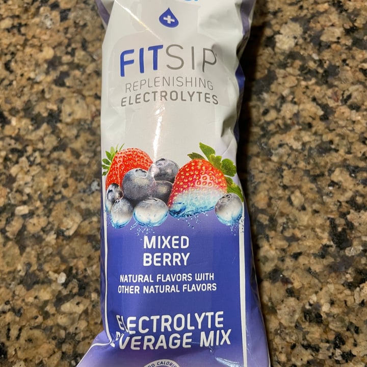 photo of Cirkul Mixed berry electrolyte beverage mix shared by @karenasp on  20 Jun 2021 - review