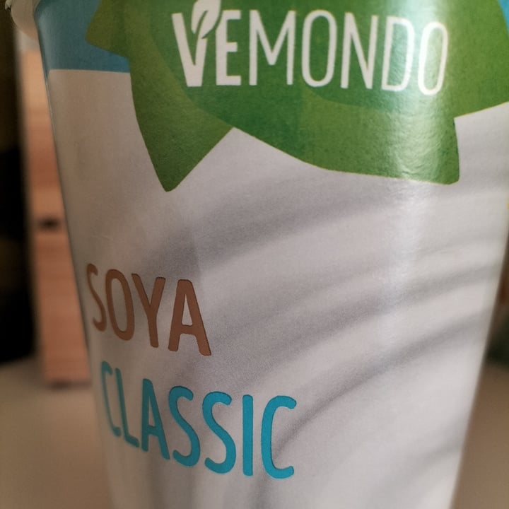 photo of Vemondo Yogurt soia shared by @valeriami on  10 Feb 2022 - review