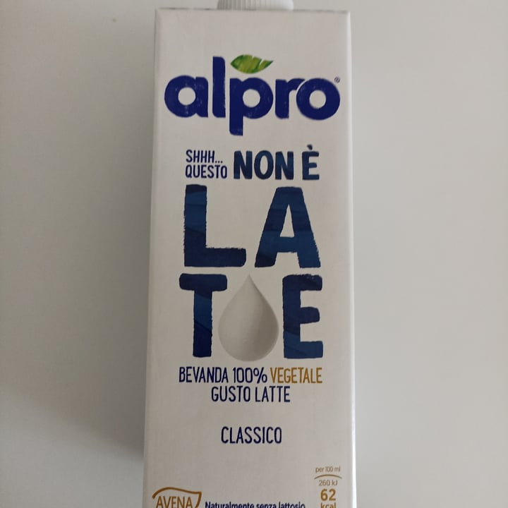 photo of Alpro This is Not Milk Classic Questo Non è Late Classico shared by @annafanella on  15 Jun 2022 - review