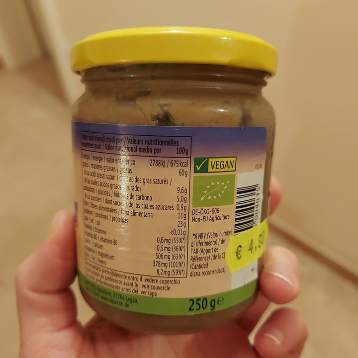 review photo of Rapunzel Tahin Crema di sesamo shared by @maddyveggy on 19 Jan 2022 - review