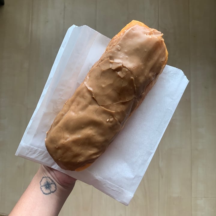 review photo of Solomon Bagels & Donuts Vegan Maple Bar shared by @whitnibble on 29 Jun 2020 - review