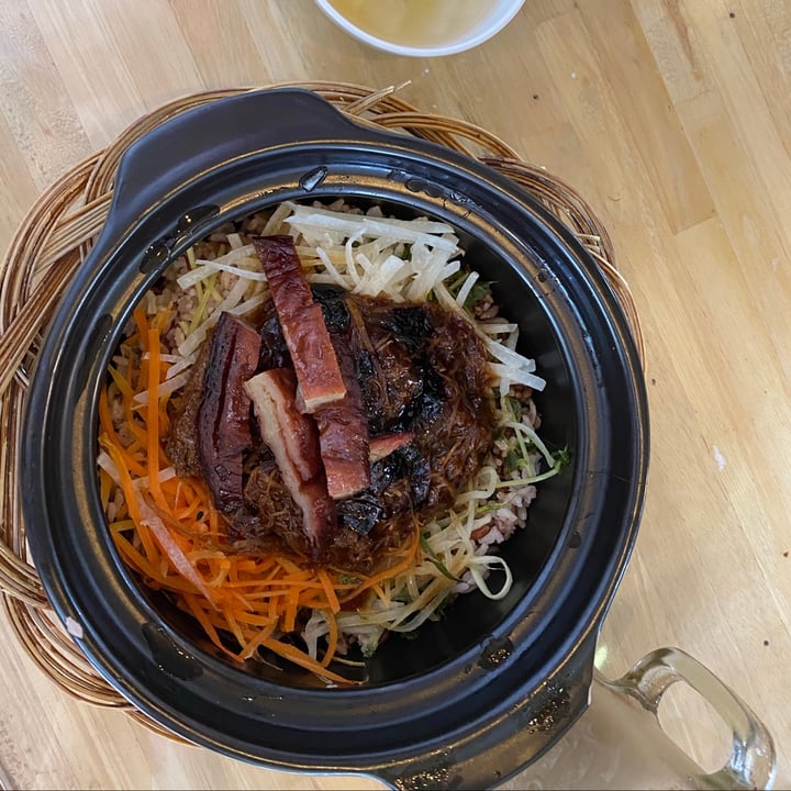 review photo of Loving Hut Sesame Chickin Claypot Rice shared by @tackii on 08 Mar 2021 - review