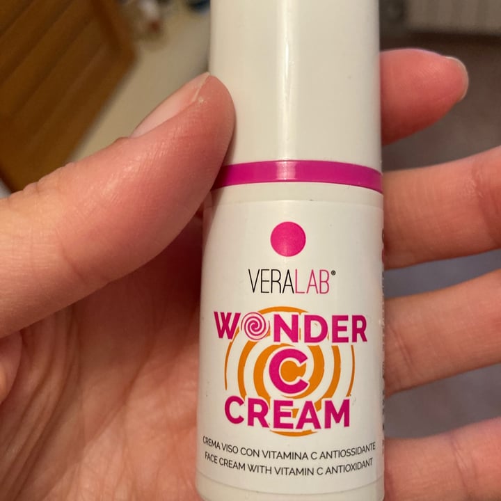review photo of Veralab Wonder C Cream Travel Size shared by @greta90 on 09 May 2022 - review