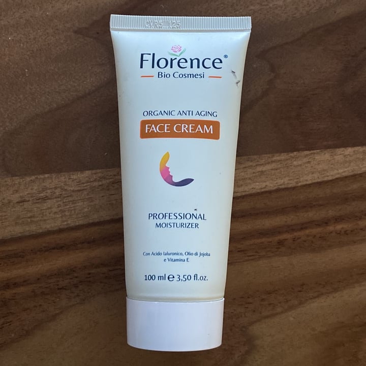 review photo of Florence Bio Cosmesi face cream organic anti aging shared by @sybils1 on 18 Oct 2022 - review