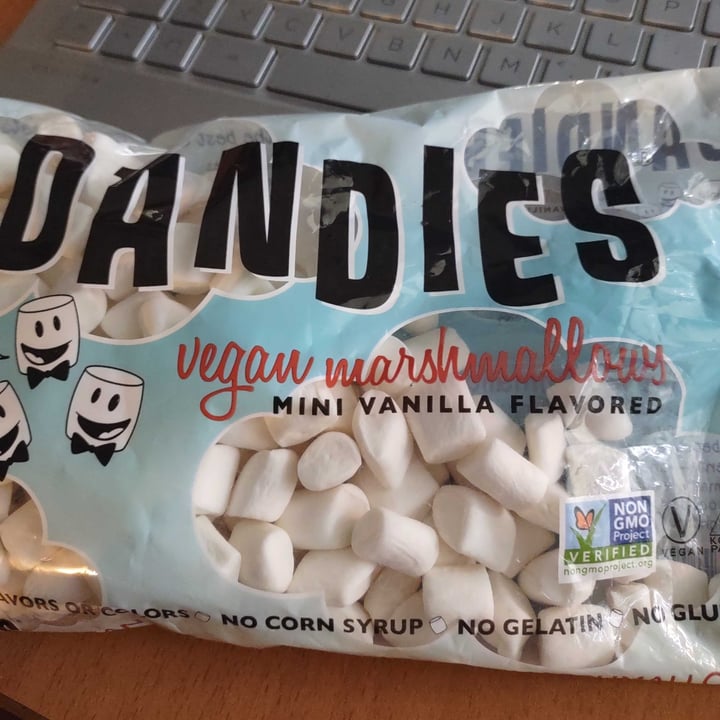 photo of Dandies Dandies All Natural Mini Vanilla Marshmallows shared by @nashmevegan on  19 Aug 2021 - review