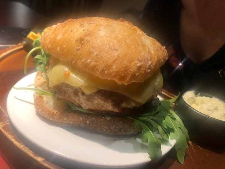 photo of Parador de Olite Vegan Burguer shared by @aalonsca on  23 Jan 2020 - review