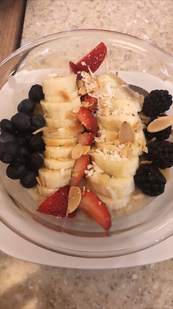 photo of Garabatos Antea Bowl de Avena con Frutos Rojos shared by @luxemborg on  27 Dec 2019 - review